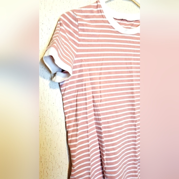 Shirt - Picture 2 of 2